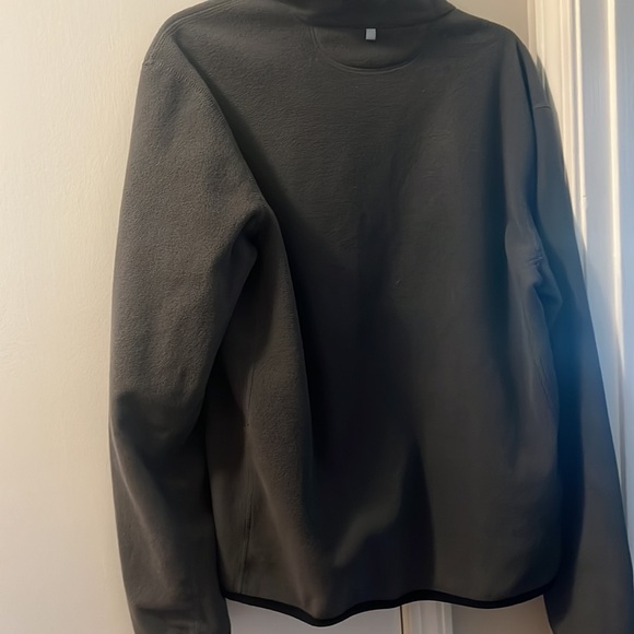Gray Polo Jacket. No stains - Picture 5 of 5
